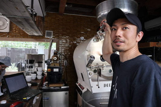 ONIBUS COFFEEを支えるスタッフクローズアップ第1弾!QCM安武修平インタビュー!