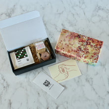 Load image into Gallery viewer, COFFEE BEANS &amp; VEGAN COOKIES GIFT BOX